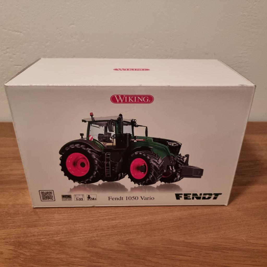 Fendt 1050 Vario Wiking, Hobby en Vrije tijd, Modelauto's | 1:32, Ophalen of Verzenden, Nieuw, Tractor of Landbouw, Overige merken