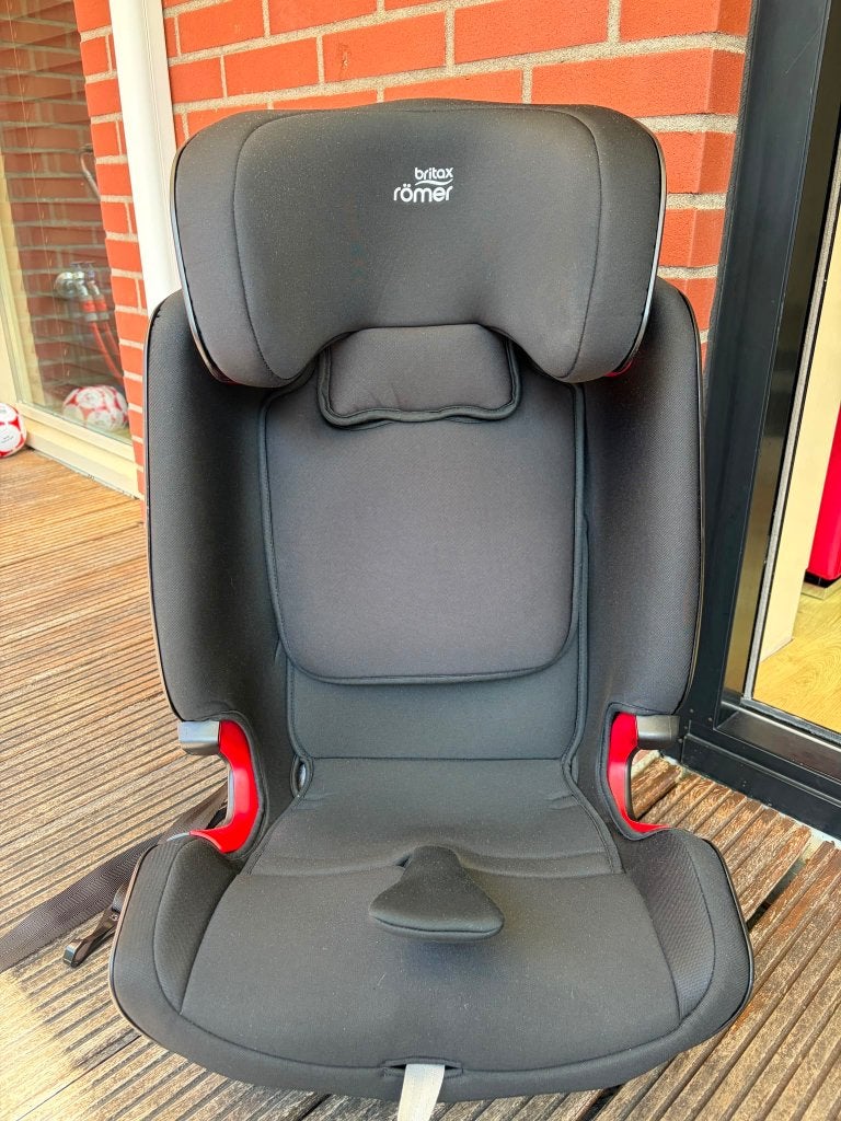 Britax Römer Advansafix IV M, Kinderen en Baby's, Autostoeltjes, Ophalen, Romer, Zo goed als nieuw, 9 t/m 36 kg