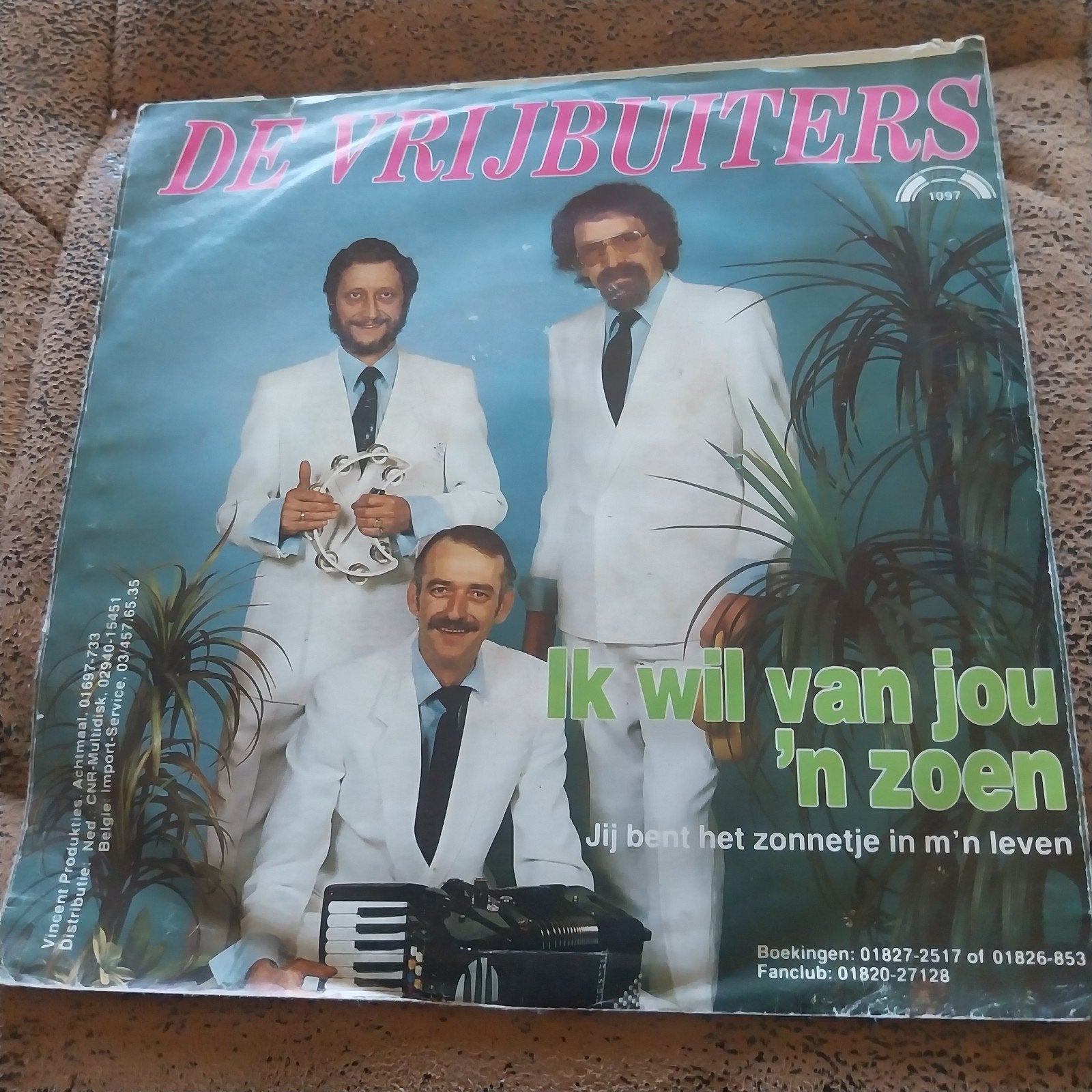 De Vrijbuiters - Ik wil van jou 'n zoen /Jij bent het zonne, Cd's en Dvd's, Ophalen of Verzenden, Gebruikt, Nederlandstalig
