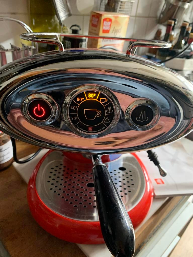 Illy FrancisFrancis! X1 iperEspresso machine - Rood, Stoompijpje, Koffiepads en cups, Gebruikt, Espresso apparaat