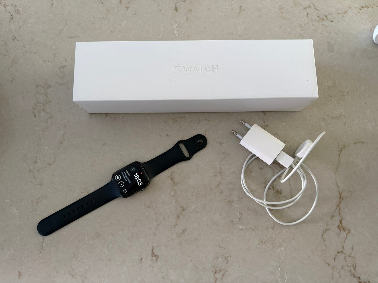 Apple Watch Series 5 44mm GPS Space Gray compleet, Gebruikt, Zwart, IOS, Ophalen of Verzenden