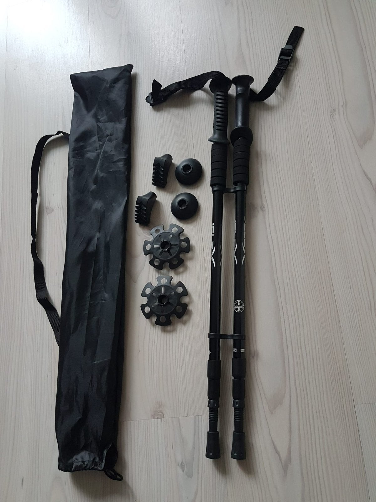 Outdoor wandelstokken Anti- shock, Ophalen of Verzenden, Zo goed als nieuw, Driepoot