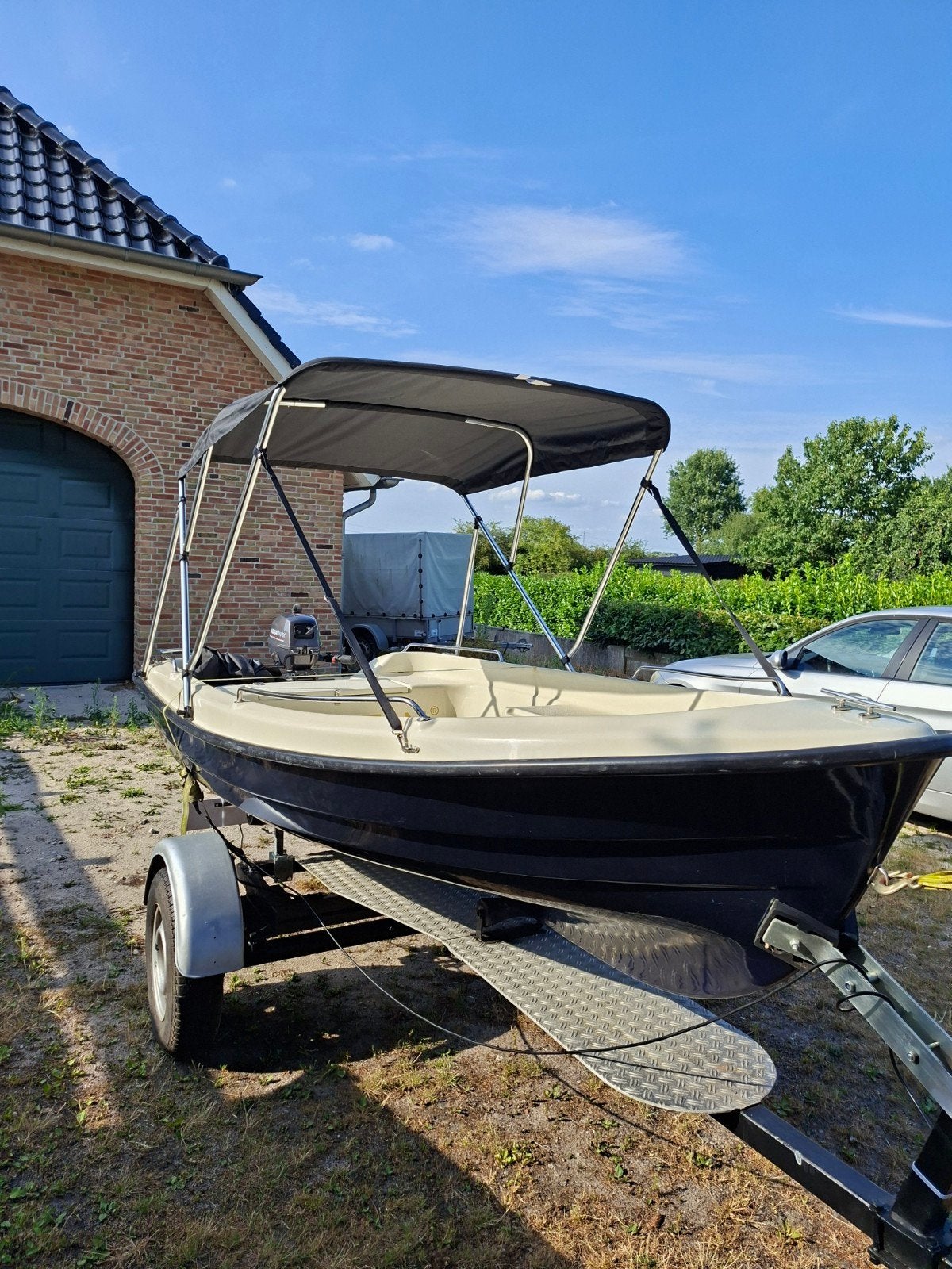 sloep trailer  en moter, Ophalen, Biminitop, Zo goed als nieuw, Buitenboordmotor