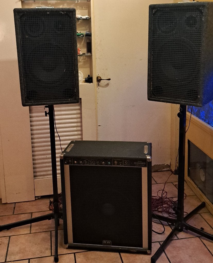Peavy Bass Combo MarkIII Series met 2 speakers en statieven, Ophalen, Gebruikt, Gitaar, 100 watt of meer