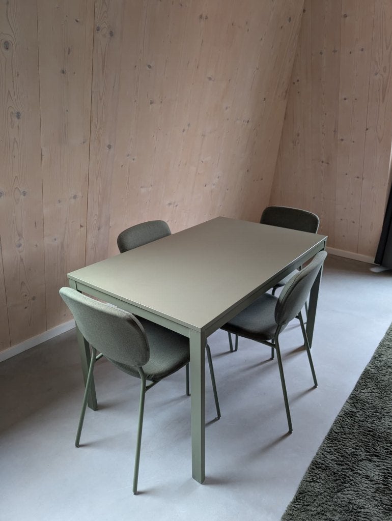 IKEA VIHALS uitschuifbare eettafel + 4 stoelen – Groen, Ophalen, Zo goed als nieuw, 4 tot 6 stoelen