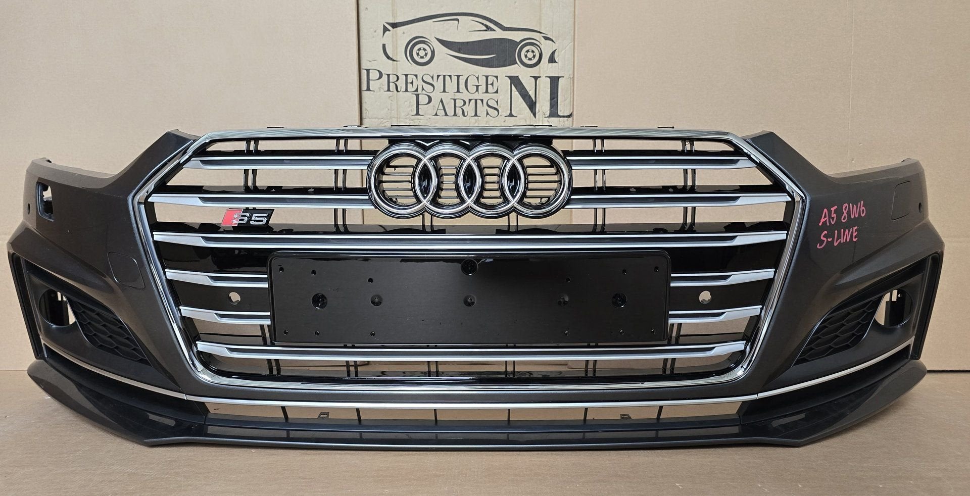 Voorbumper Audi A5 B9 8W S5 6xPDC bj.2016-2019 Origineel 8W6, Gebruikt, -, Voor, Ophalen of Verzenden