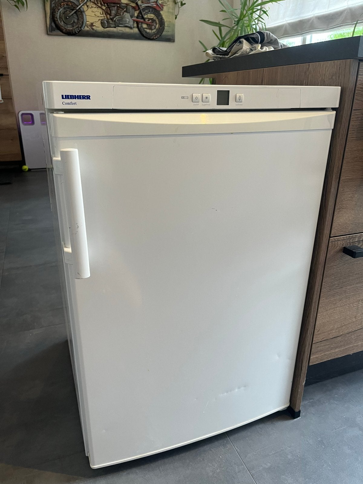 Liebherr A+ tafelmodel vriezer 98 liter, Witgoed en Apparatuur, Koelkasten en IJskasten, Ophalen, Gebruikt, Met aparte vriezer