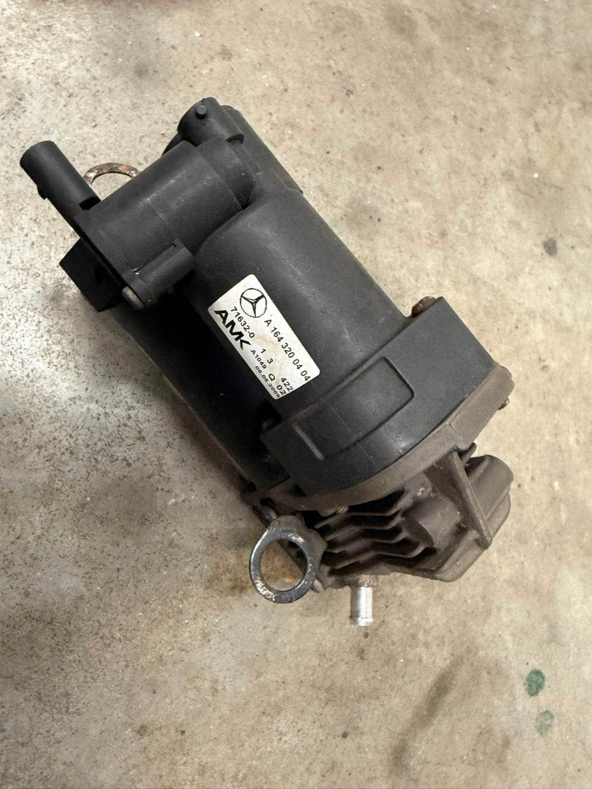 Mercedes-Benz ML350 Airmatic Luchtcompressor A 164 320 04 04, Ophalen, Gebruikt, Mercedes-Benz