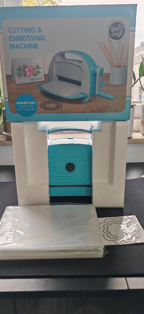 Cutting & Embossing Machine starter set, Hobby en Vrije tijd, Ophalen, Zo goed als nieuw, Overige thema's, Overige typen