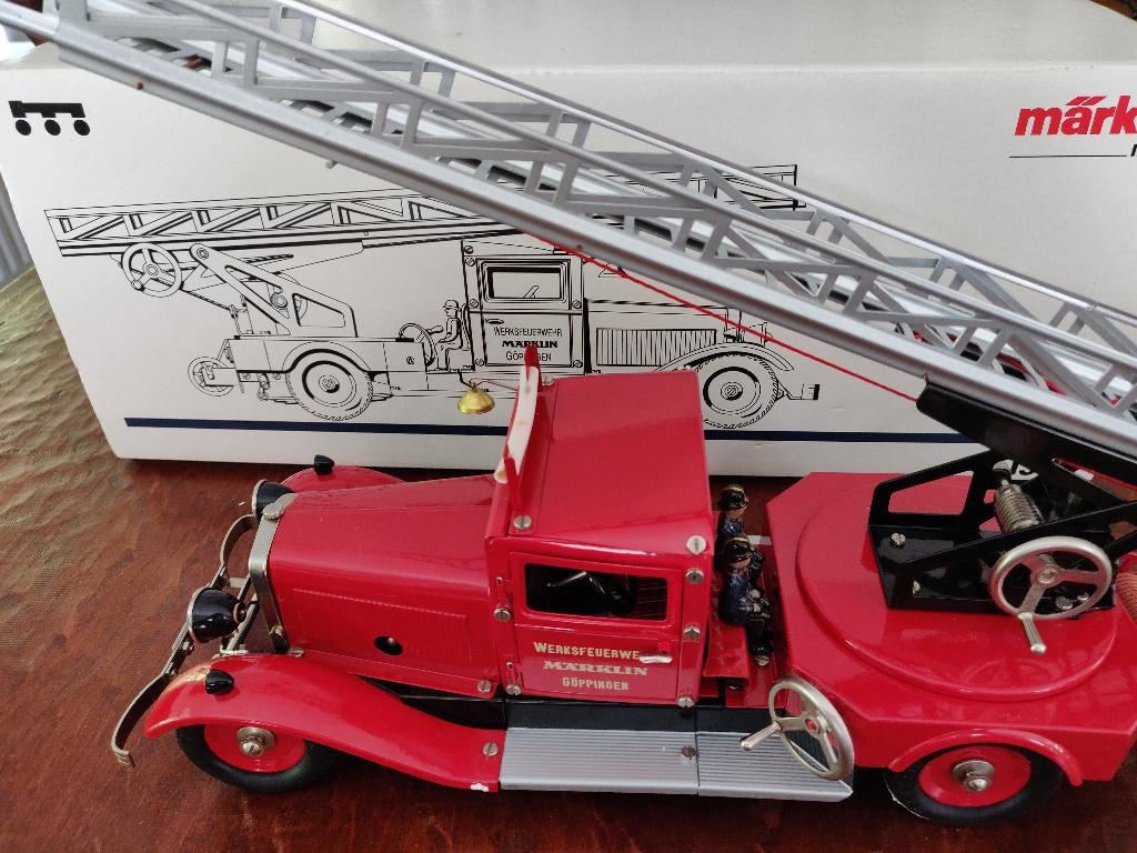 SCHITTERENDE VERZAMELING MÄRKLIN METALEN AUTO'S, Hobby en Vrije tijd, Modelauto's | 1:18, Ophalen of Verzenden, Nieuw, Auto, Overige merken