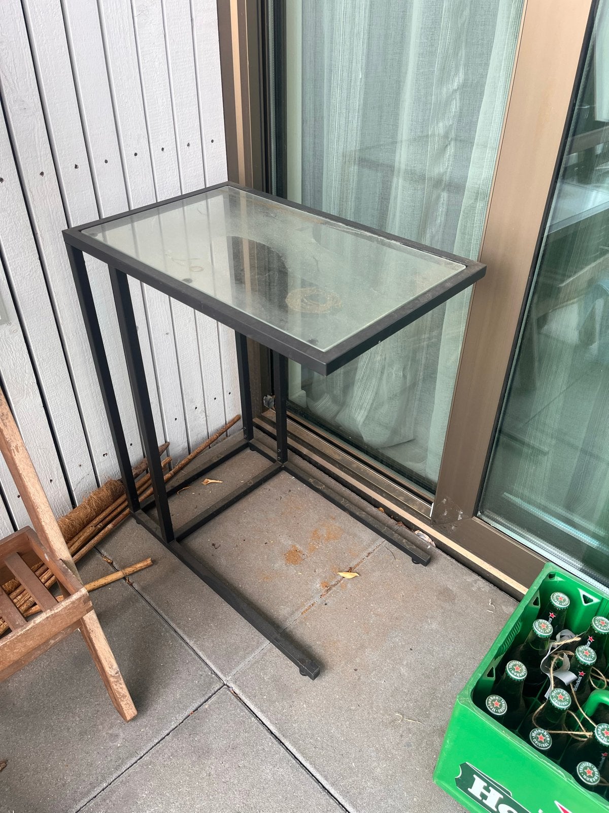 IKEA Bijzettafel met glazen blad, Ophalen, Gebruikt, 55 tot 75 cm, Glas