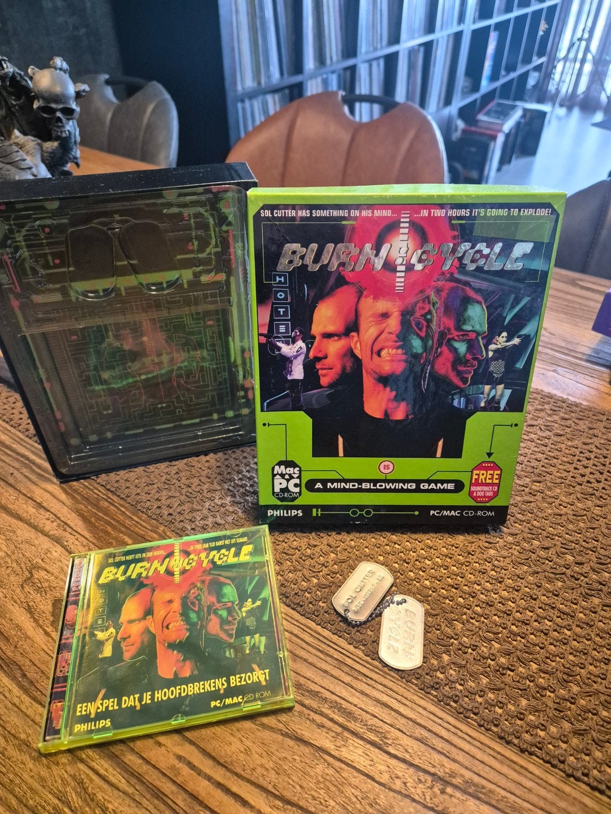 Burn:Cycle - PC/MAC CD-ROM - Mind-blowing game, Spelcomputers en Games, Avontuur en Actie, 1 speler, Ophalen of Verzenden, Zo goed als nieuw