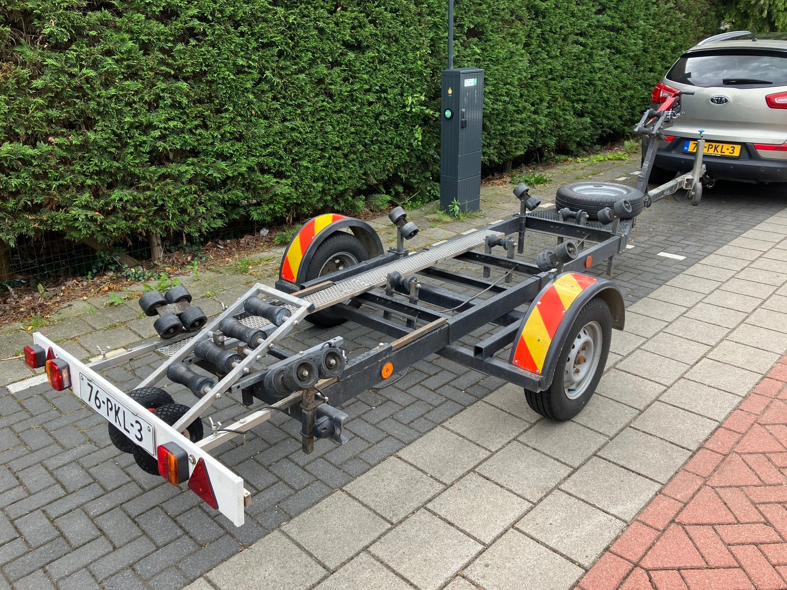 Nette kanteltrailer voor boten van 4 tot 5,5 meter, Watersport en Boten, Boottrailers, Ophalen, Minder dan 1500 kg, Gebruikt, Overige typen