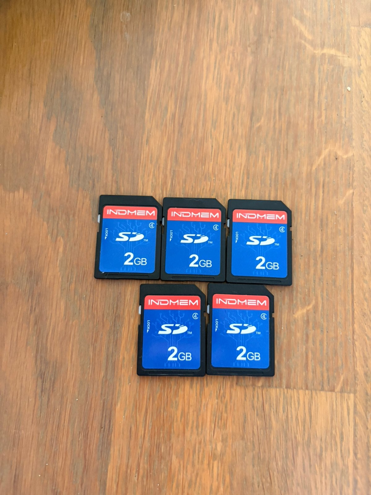 2GB SD kaartje 5x, Ophalen of Verzenden, Zo goed als nieuw, Fotocamera