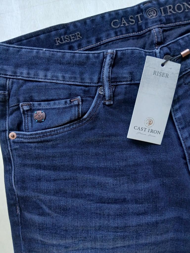 Cast Iron Riser slimfit jeans maat W33 L32, Blauw, Nieuw, Ophalen of Verzenden, W33 - W34 (confectie 48/50)