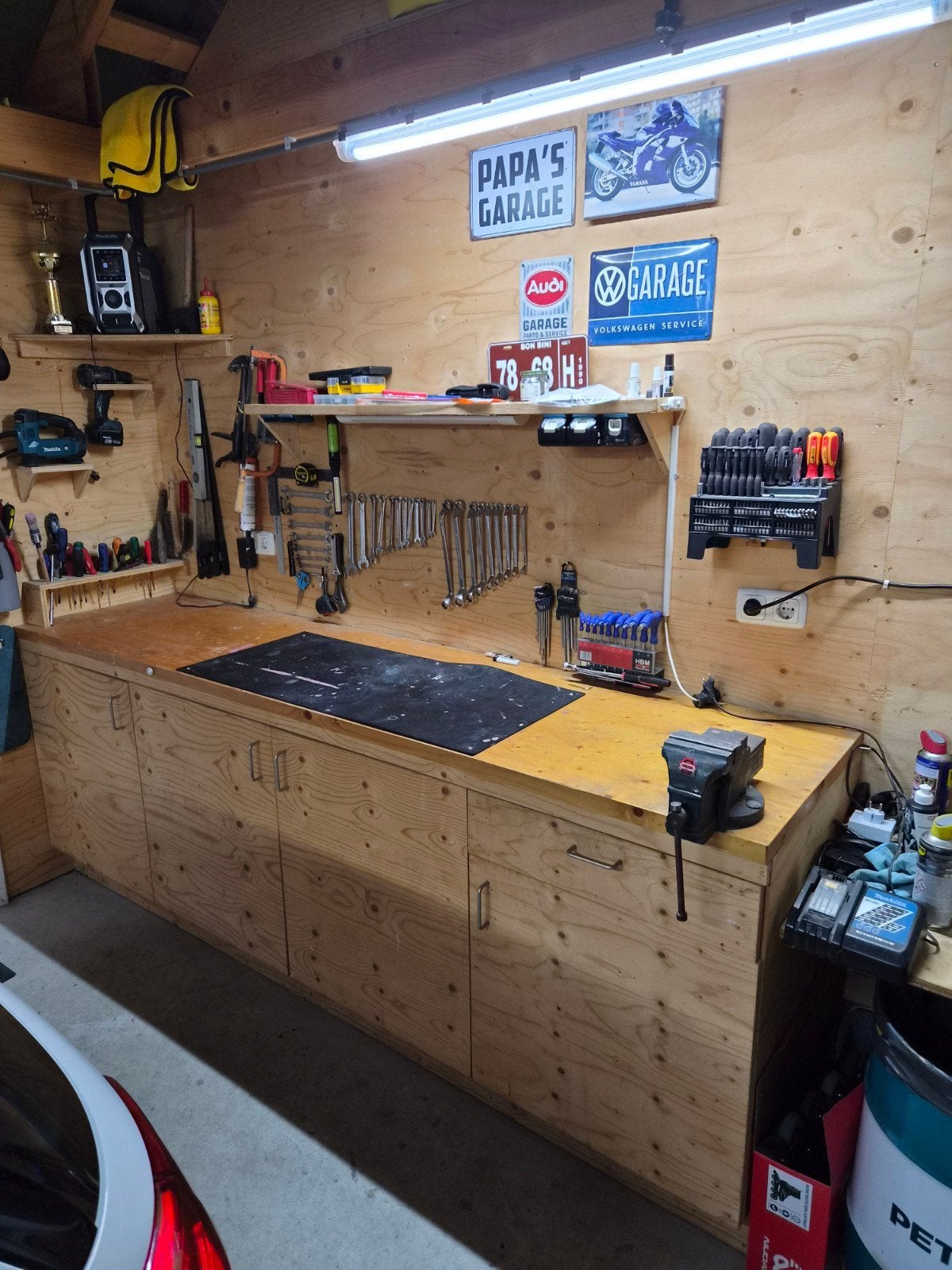 Houten werkbank met onderkastjes en lade, 244x60x4cm, Doe-het-zelf en Verbouw, Ophalen, Gebruikt, 170 cm of meer