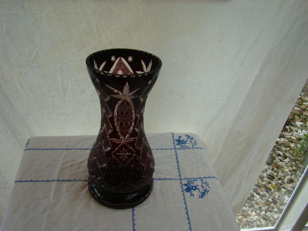 Vaas ( Boheems, Antiek en Kunst, Antiek | Glas en Kristal, Ophalen of Verzenden