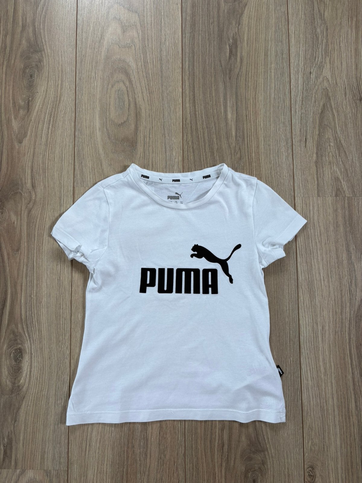 Wit Puma shirt - maat 128, Kinderen en Baby's, Kinderkleding | Maat 128, Ophalen of Verzenden, Zo goed als nieuw, Meisje, Shirt of Longsleeve