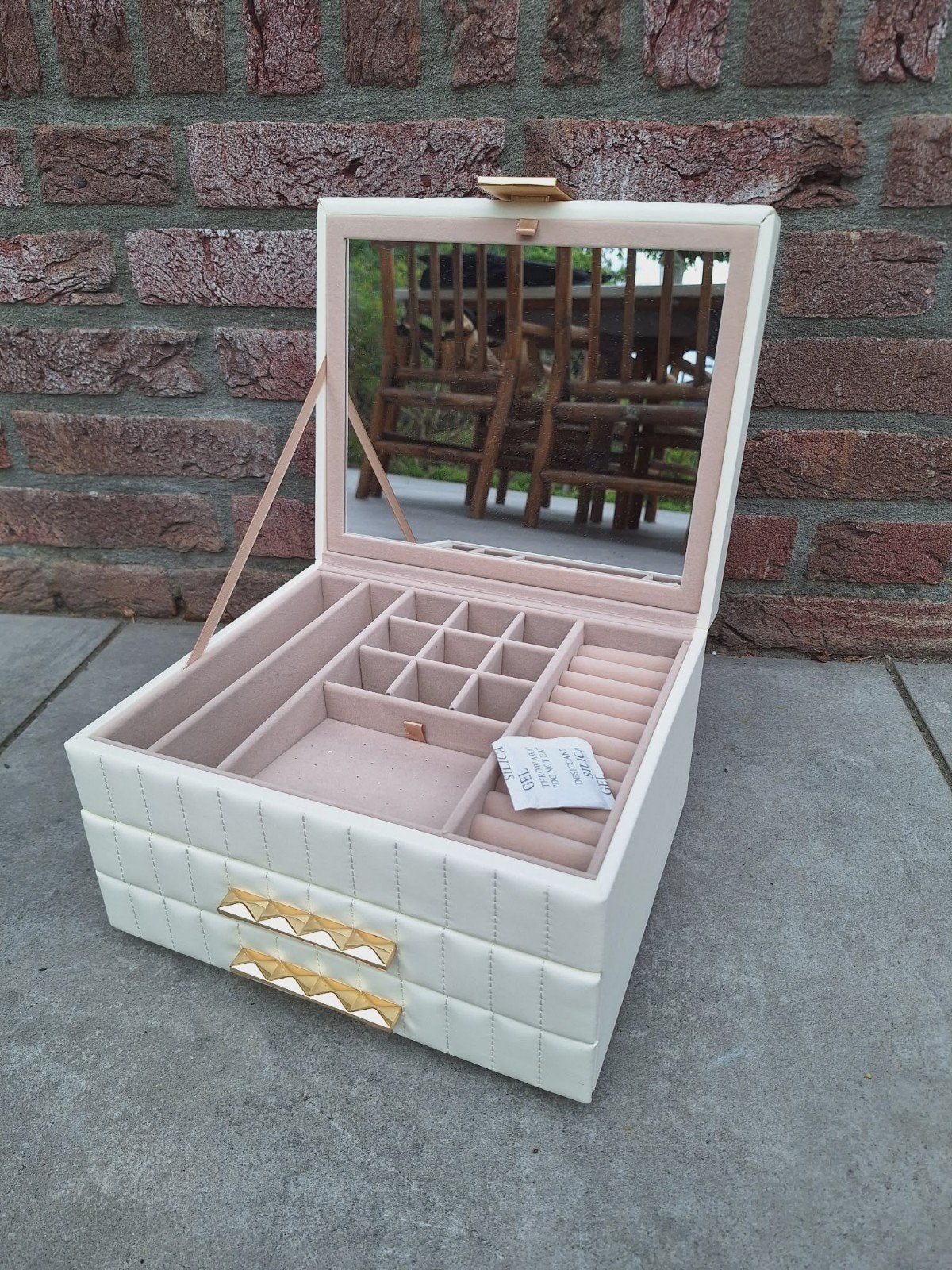 Juwelenbox Sieradenbox Make-Up Cosmetica Wit/ Taupe, Wit, Nieuw, Ophalen of Verzenden, Met spiegeltje(s)