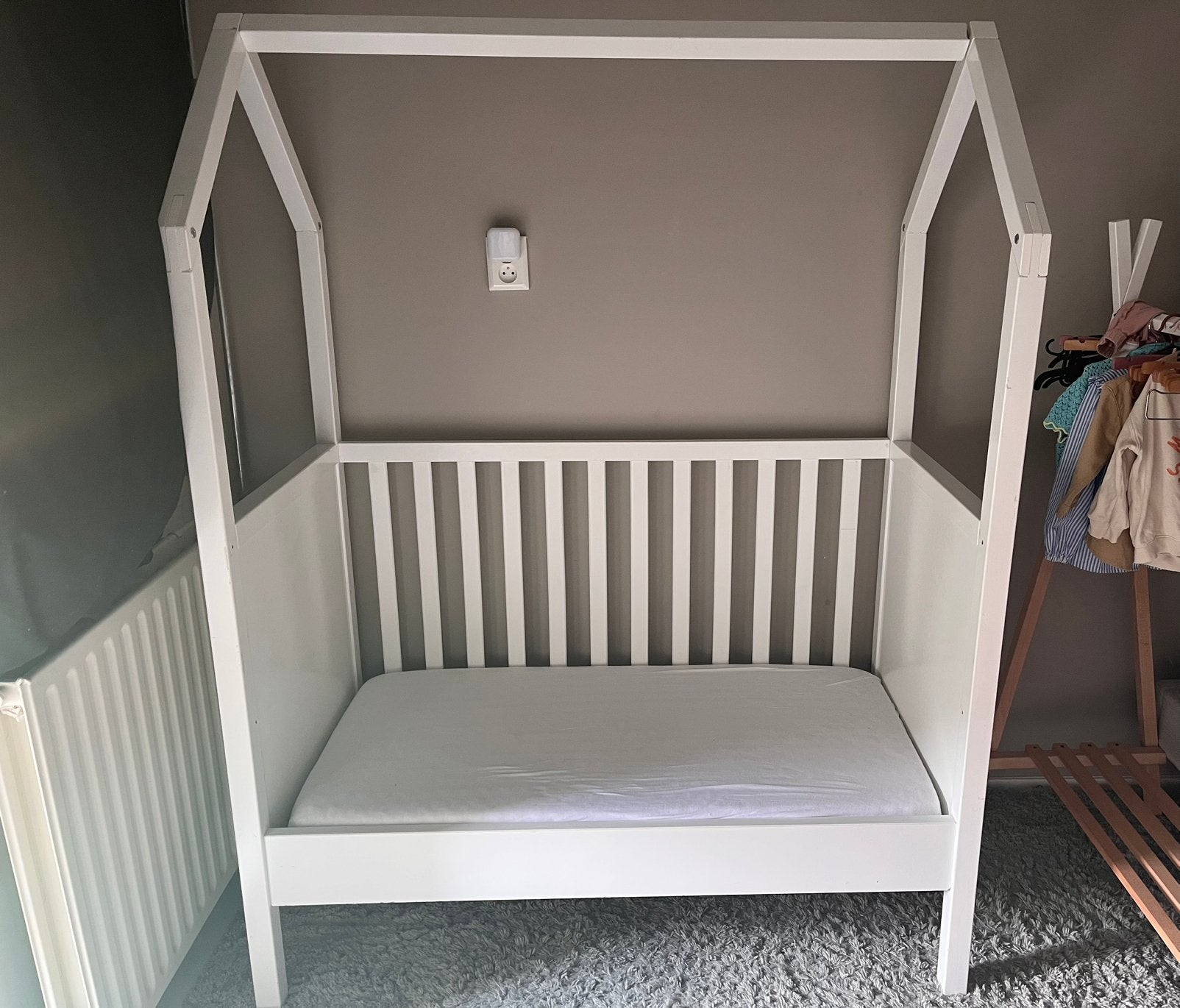 Bopita newborn my first home bedje in hoogte verstelbaar., Ophalen, Gebruikt, Lattenbodem, Minder dan 140 cm