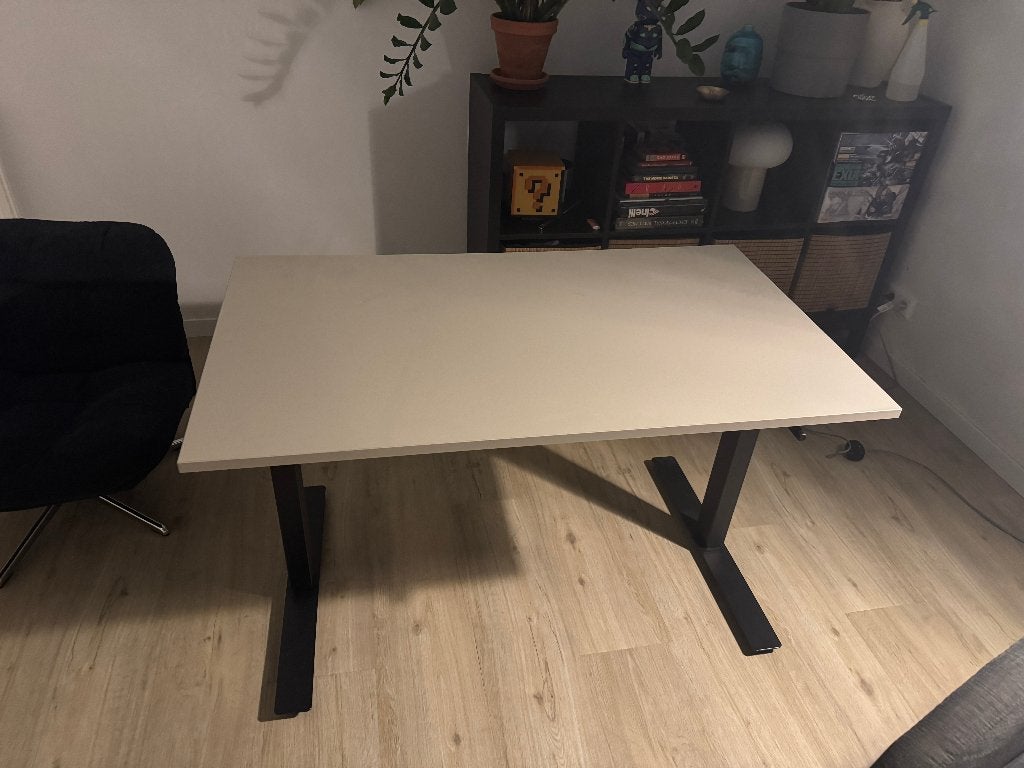 Ikea Trotten Standing desk, Ophalen, Gebruikt, 120 cm, Spaanplaat of MDF