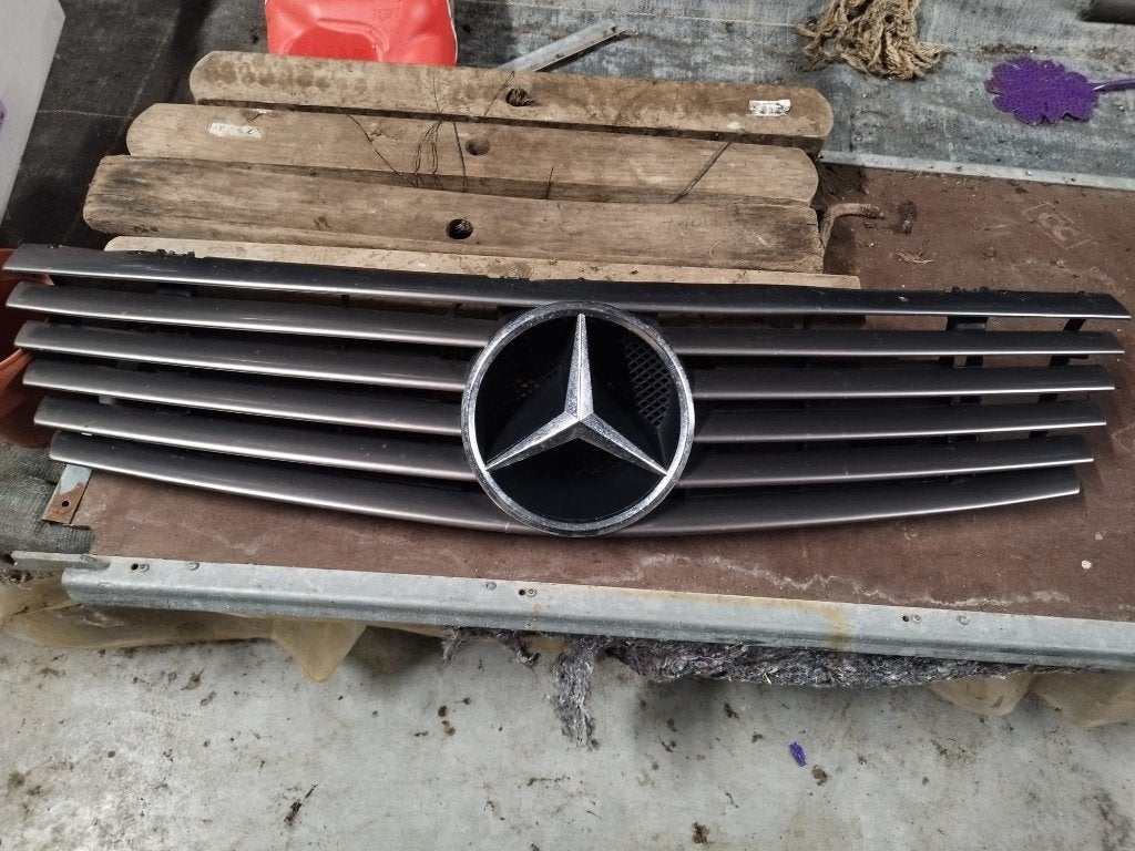 Mercedes R129 SL Grille, Ophalen, Motorkap
