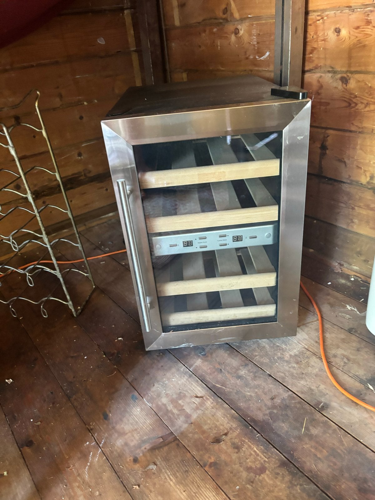 Wijnkoelkast klimaatkast met glazen deur en houten planken, 50 – 75, Gebruikt, 15 tot 25 flessen, Ophalen of Verzenden