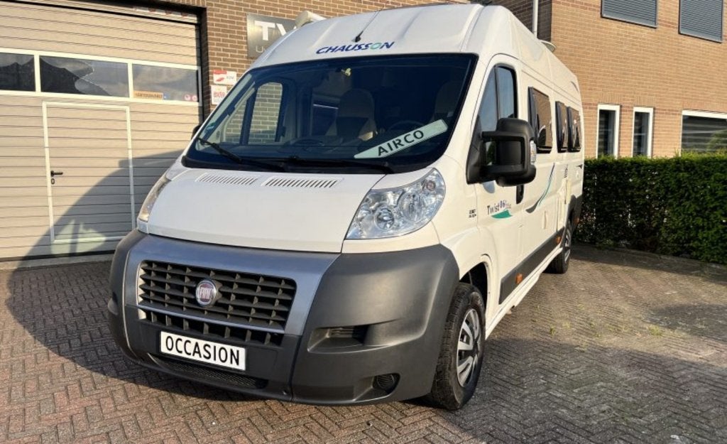 Fiat Ducato 2.3 Multijet Chausson Twist 06 |  Camperbus, Auto's, Voorwielaandrijving, Dealer onderhouden, Stof, Beige