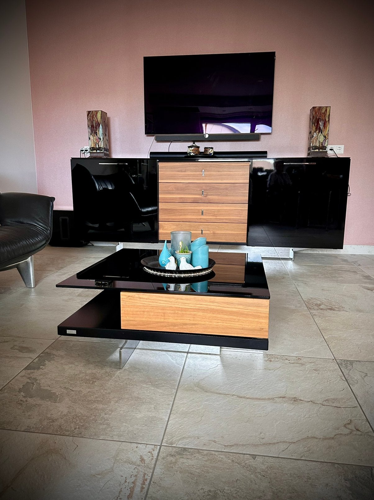 Hulsta dressoir, Ophalen, Glas, 100 tot 150 cm, Zo goed als nieuw