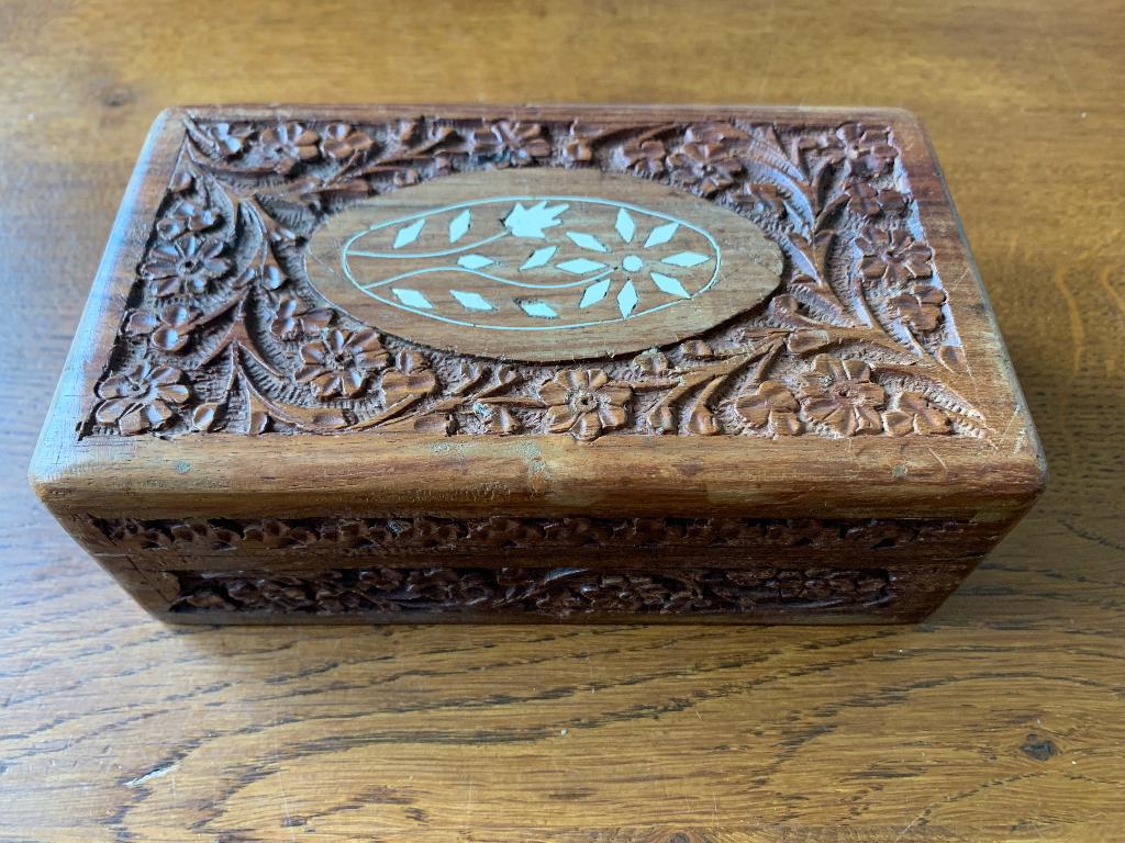 Juwelen/Sieraden Doos Echt Houtsnijwerk 'India' uit 1971, Ophalen of Verzenden, Huis en Inrichting