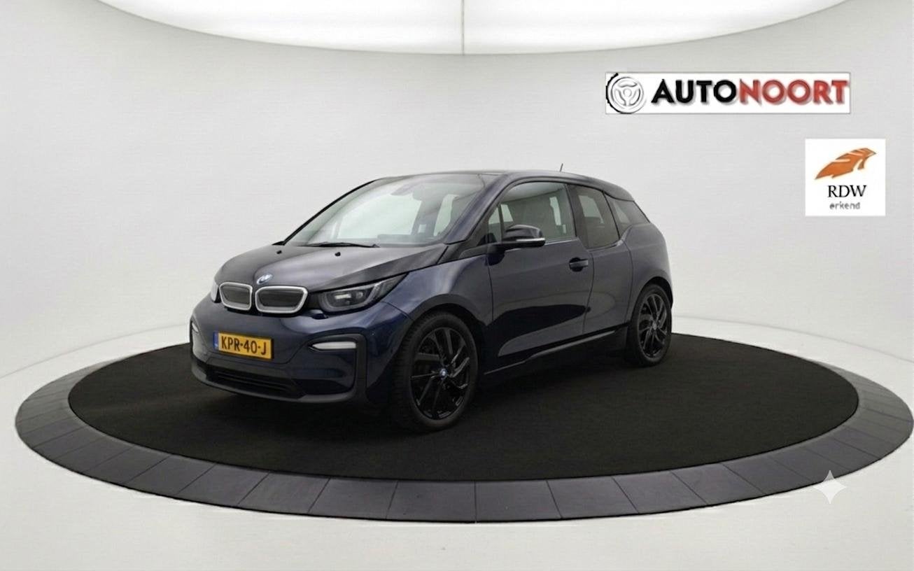 BMW i3 S 120Ah 42 kWh i3S 2022 26.000km Btw-auto incl Bmw-Se, Auto's, Automaat, Achterwielaandrijving, Gebruikt, 1265 kg