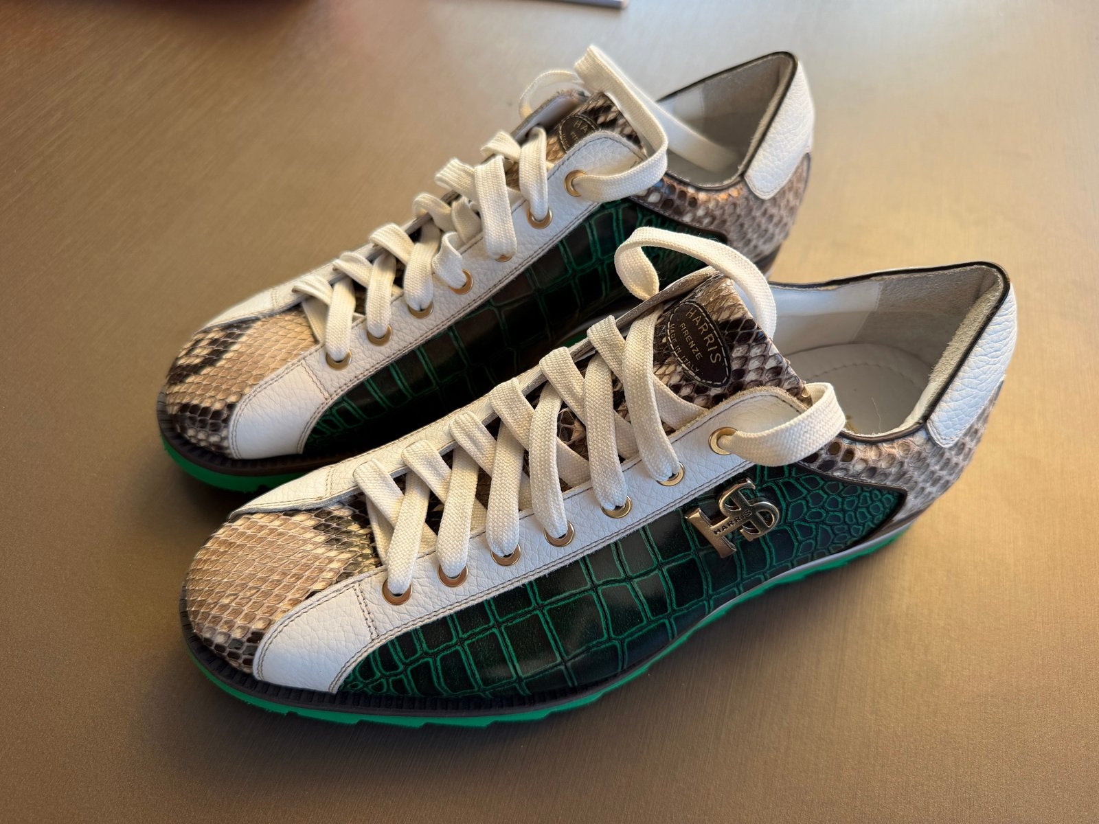 Nieuwe Luxe Harris sneakers met slangenprint maat 42,5, Kleding | Heren, Schoenen, Overige kleuren, Nieuw, Ophalen of Verzenden