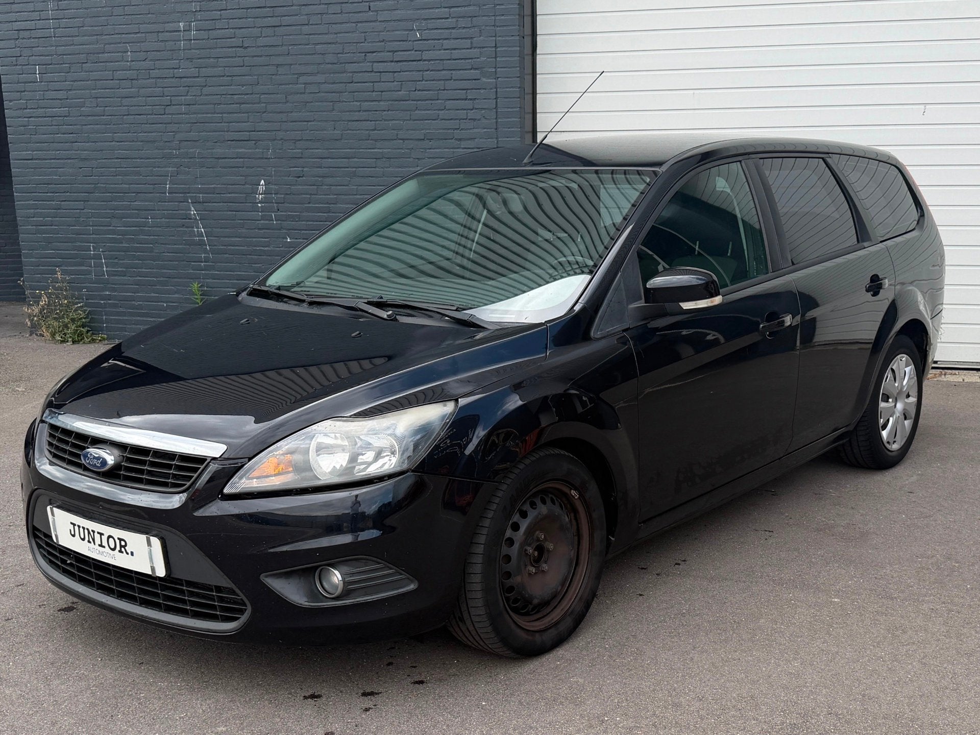 Ford Focus Wagon 1.6 TDCi Comfort AIRCO/CRUISE/NAVI/APK-11-5, Auto's, Euro 5, Stof, Gebruikt, Zwart