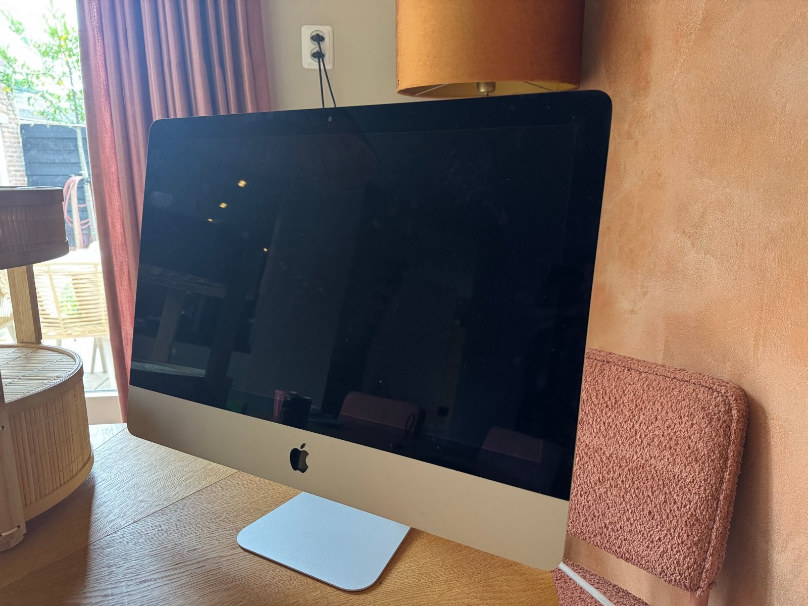 Apple iMac 21.5-inch (Late 2015) - 8GB RAM, 500GB SSD, Ophalen, 2 tot 3 Ghz, IMac, Zo goed als nieuw