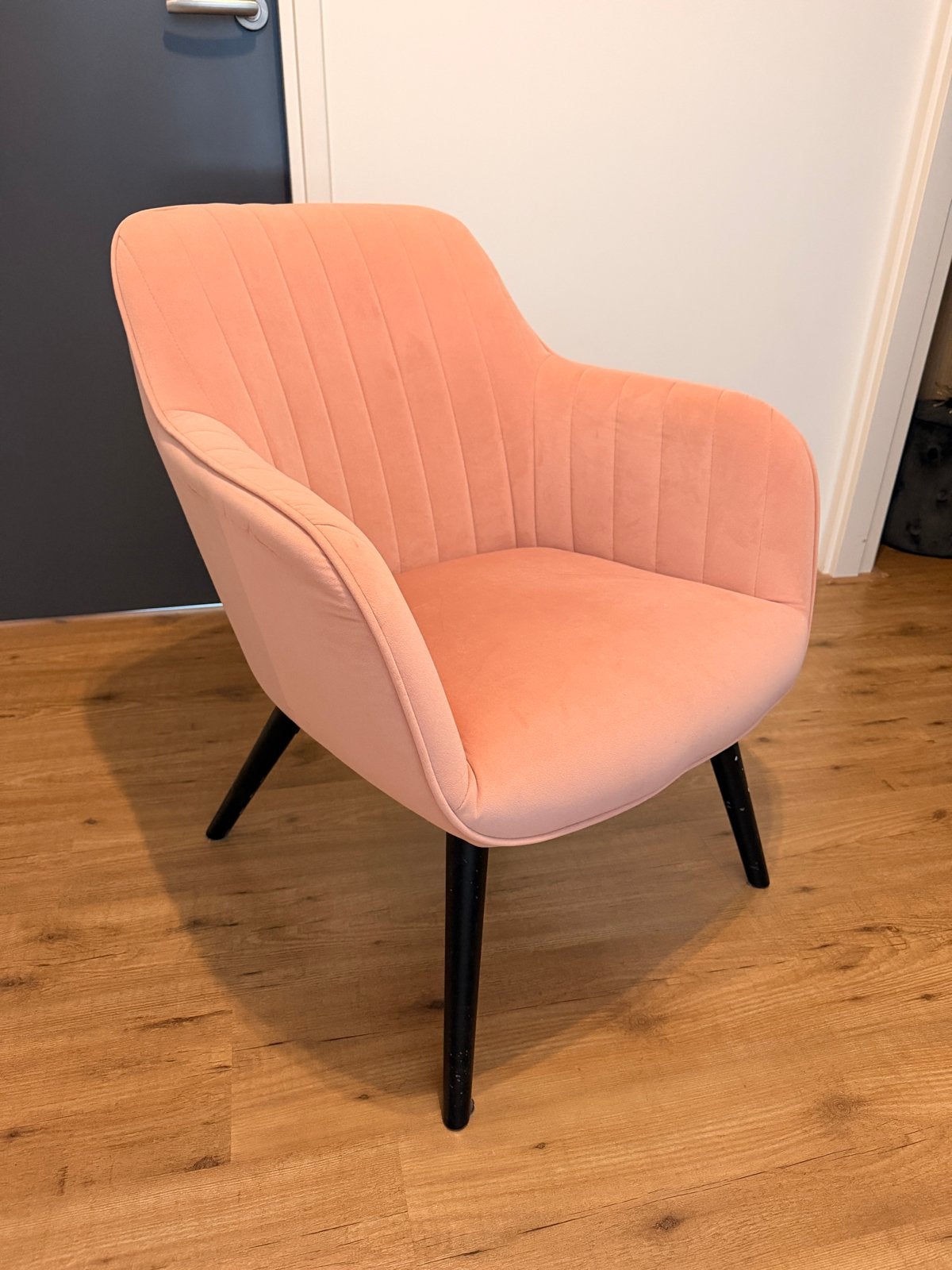 Roze fluwelen stoel - Zo goed als nieuw