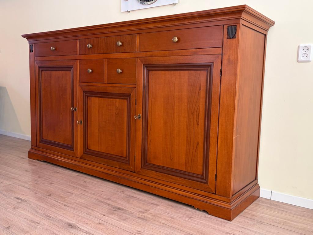 Selva kersenhouten dressoir, Ophalen, Zo goed als nieuw, 25 tot 50 cm