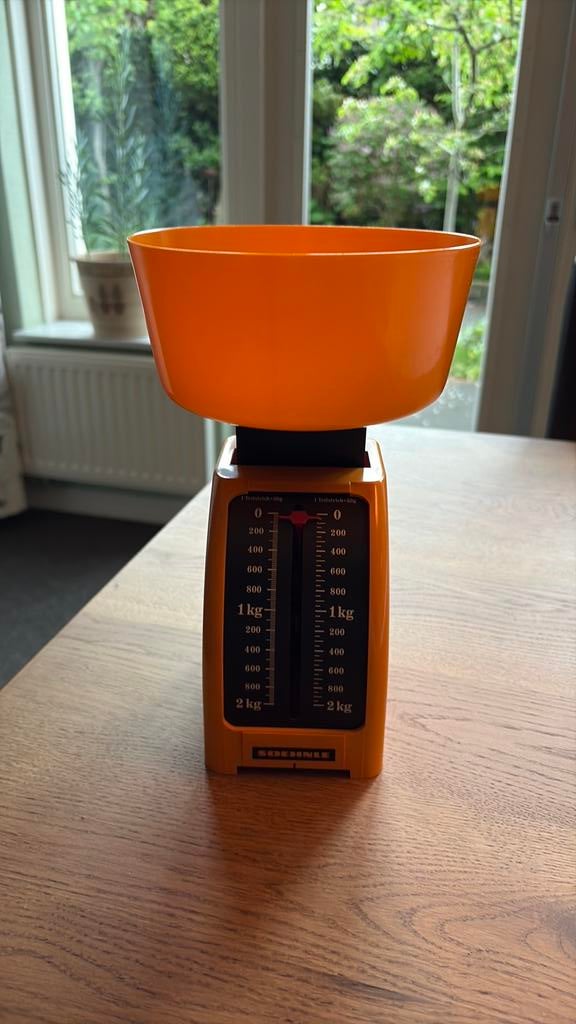 Keukenweegschaal. Weegt nauwkeurig!! Tot 2 kg., Ophalen of Verzenden