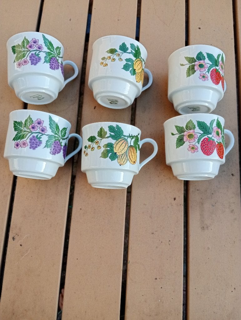 6 vintage Creidlitz Bavaria kopjes met fruitafbeelding, Ophalen