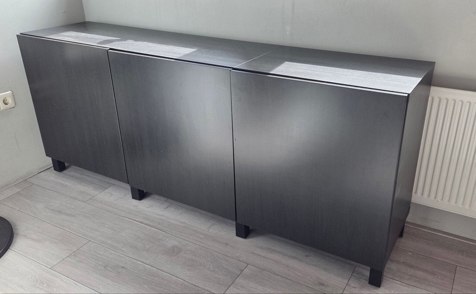 IKEA Besta dressoir 180x40 met poten, zwartbruin, Ophalen, 150 tot 200 cm, Modern, 25 tot 50 cm