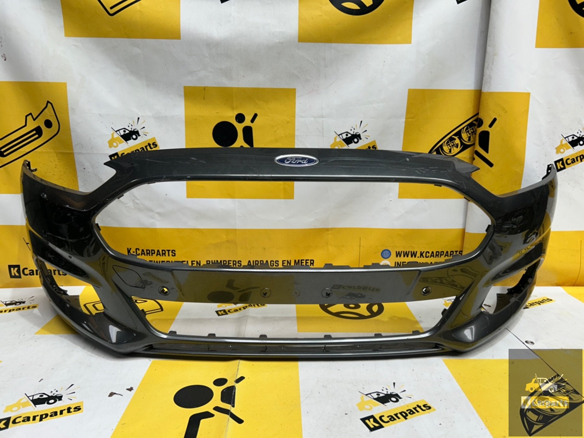 FORD MONDEO MK5 VOORBUMPER 2015-18 ds73-17757J_W