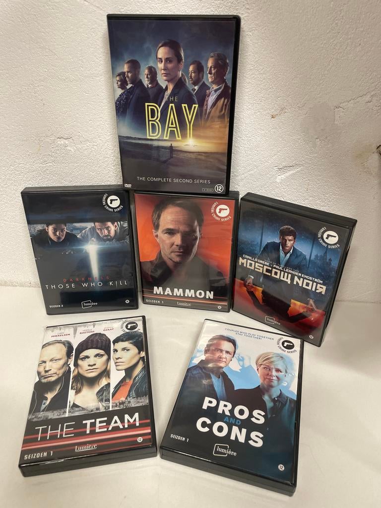 Diverse DVD Boxsets: The Bay, Mammon, The Team, Moscow Noir, Vanaf 12 jaar, Ophalen of Verzenden, Zo goed als nieuw, Thriller