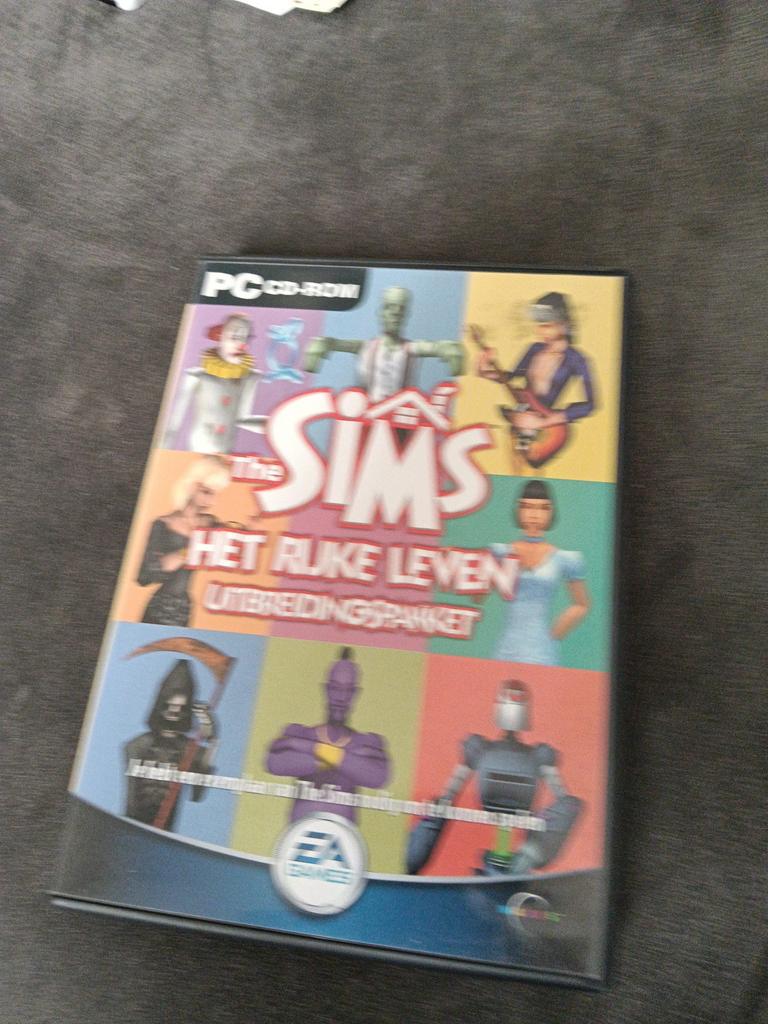 The Sims: Het Rijke Leven Uitbreidingspakket PC CD-ROM, Spelcomputers en Games, Games | Pc, Gebruikt, 1 speler, Ophalen of Verzenden