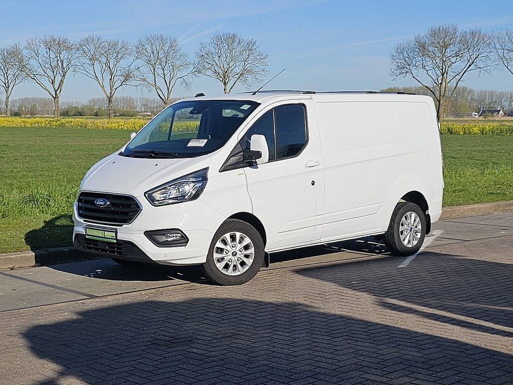 FORD TRANSIT CUSTOM 2.0 l1h1 limited 130pk!, 2095 kg, Gebruikt, Euro 6, Wit