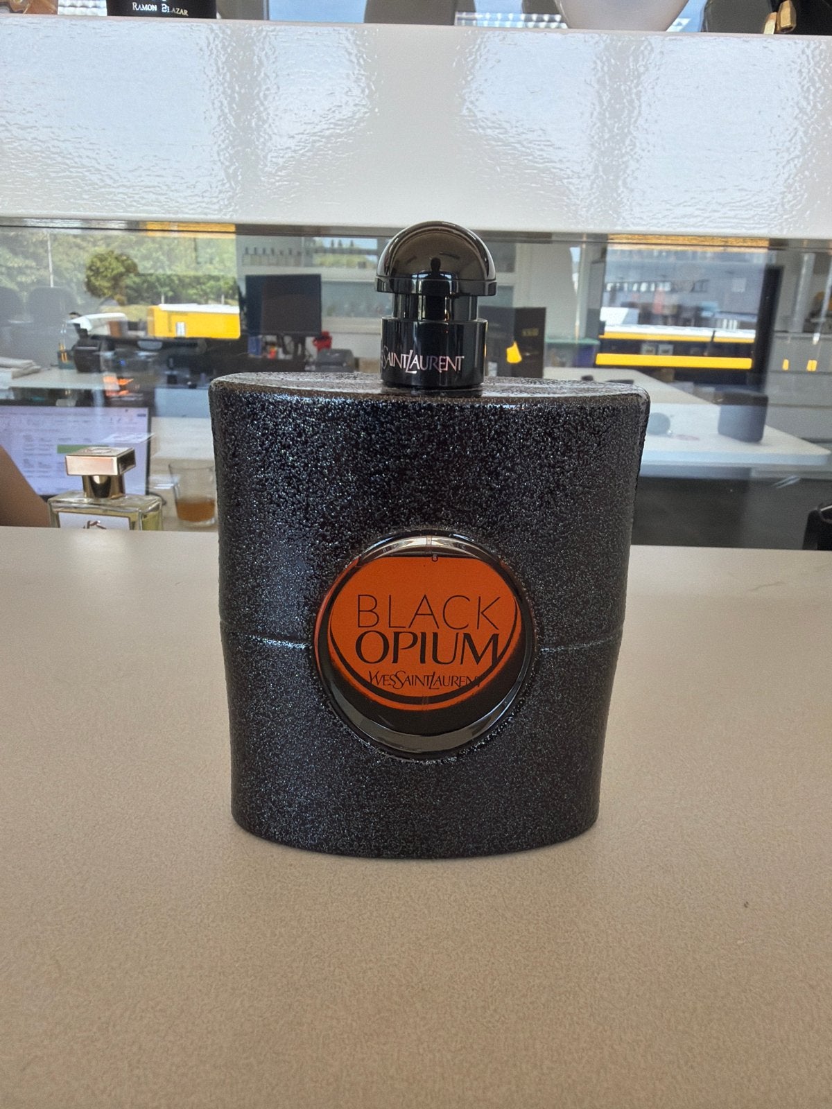 YSL Black Opium Eau de Parfum 100/110ml van 150ml, Verzenden, Gebruikt
