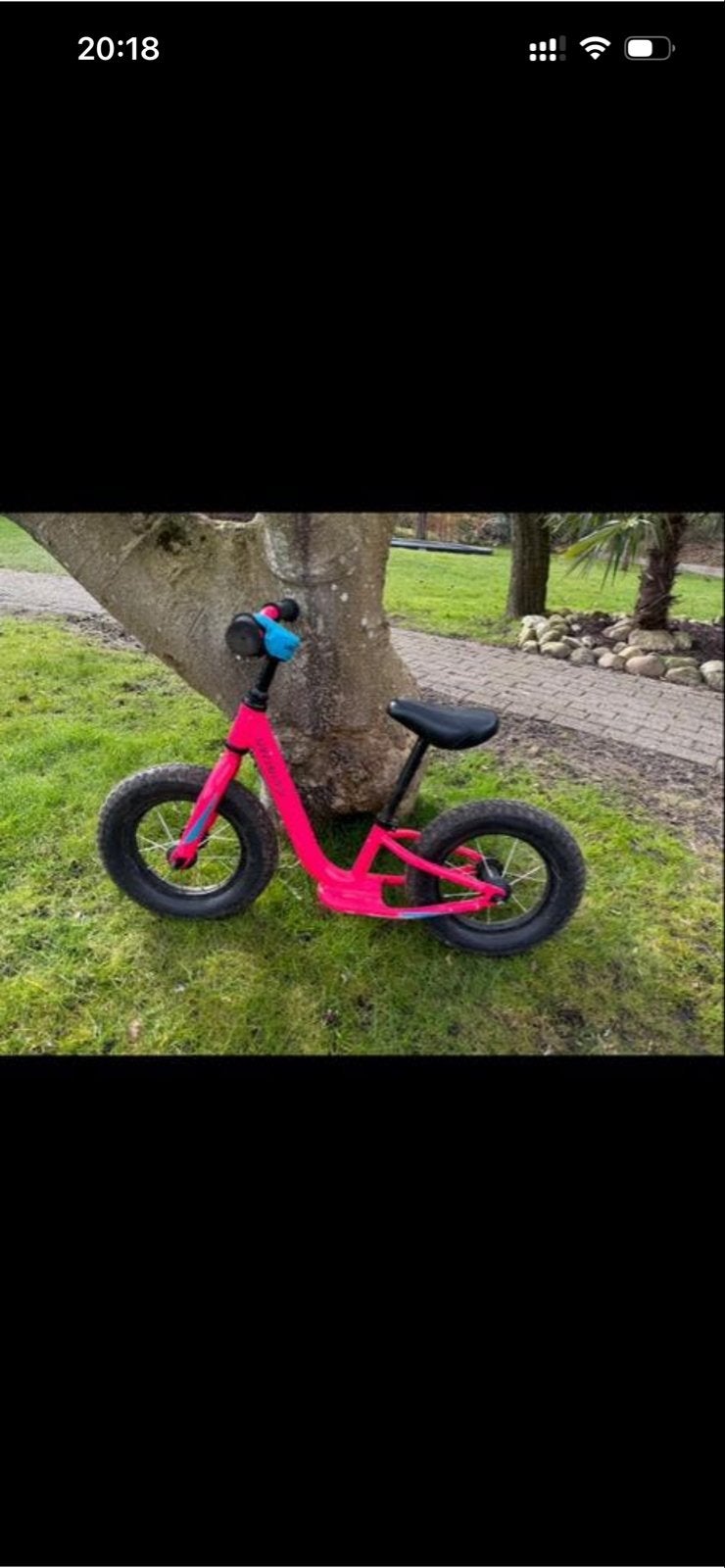 Specialized Hotwalk loopfiets - Roze, Fietsen en Brommers, Fietsen | Kinderfietsjes, Ophalen, Zo goed als nieuw, Minder dan 16 inch