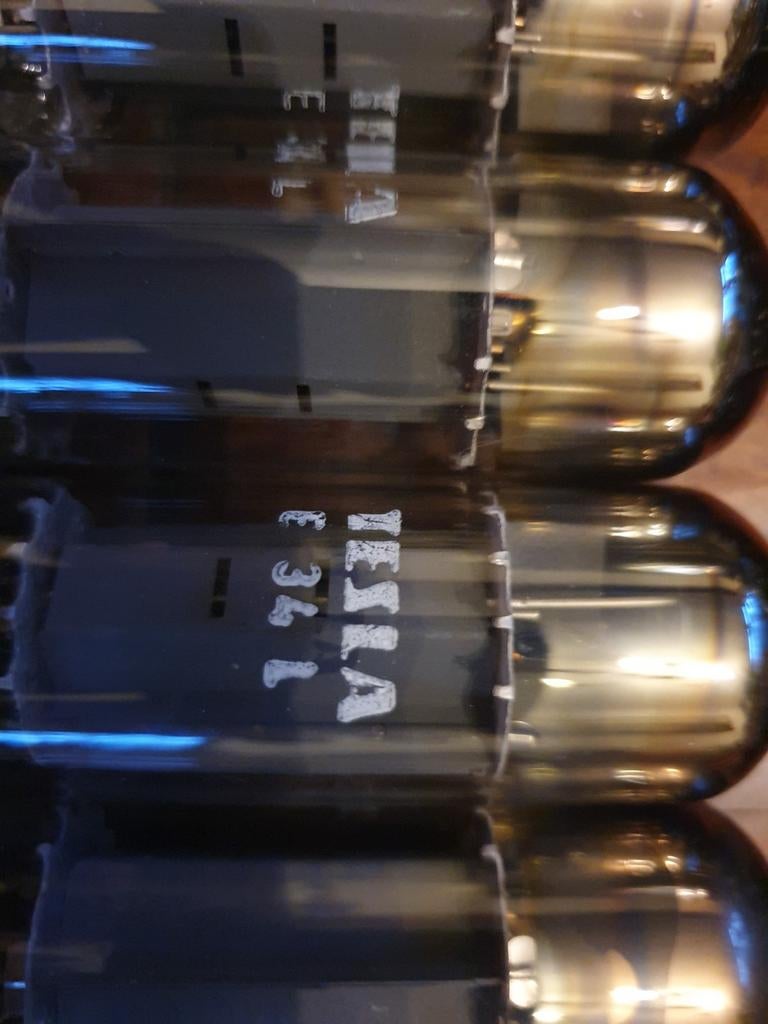 Tesla E34L 15 stuks, Ophalen of Verzenden, Buis of Buizen
