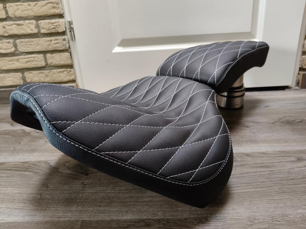 Custom zadelset Yamaha Dragstar, Motoren, Info@rwcustomseating.nl, Nijverdal, Nieuw, Ophalen of Verzenden
