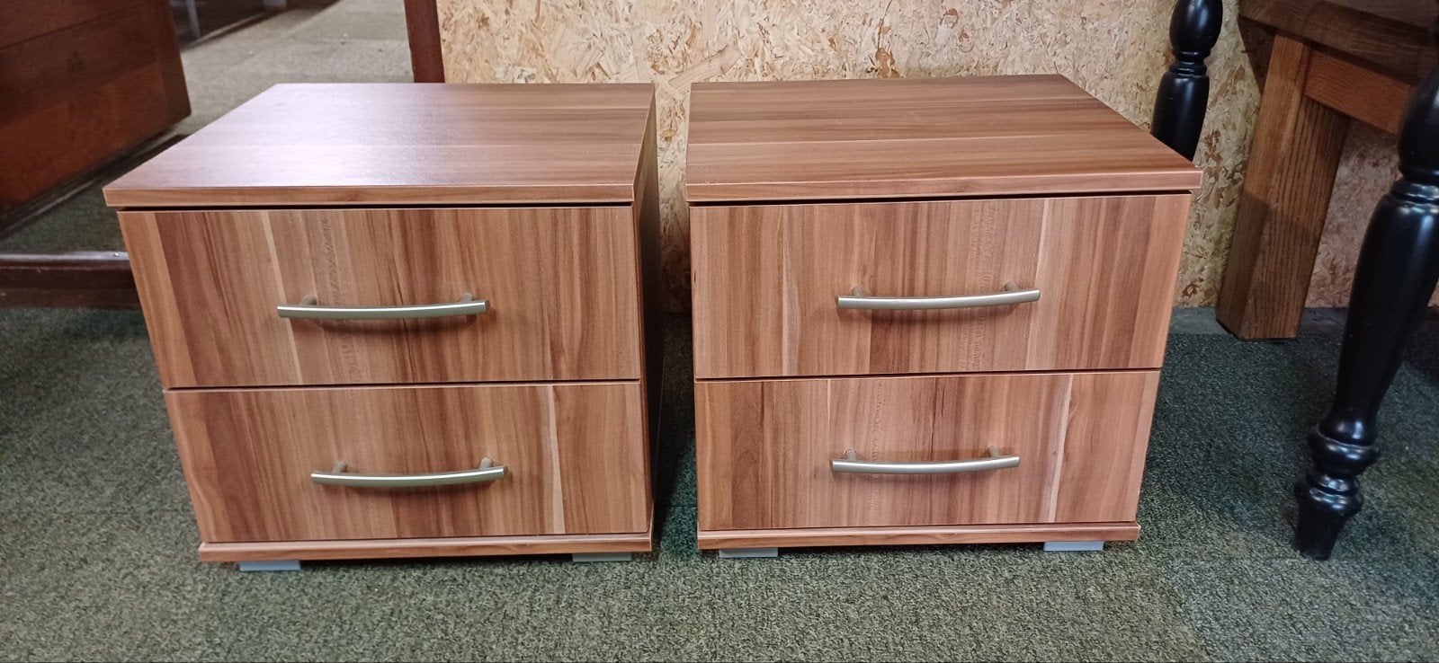 Twee leuke houten nachtkastjes, Ophalen, Zo goed als nieuw, Minder dan 45 cm, Minder dan 55 cm