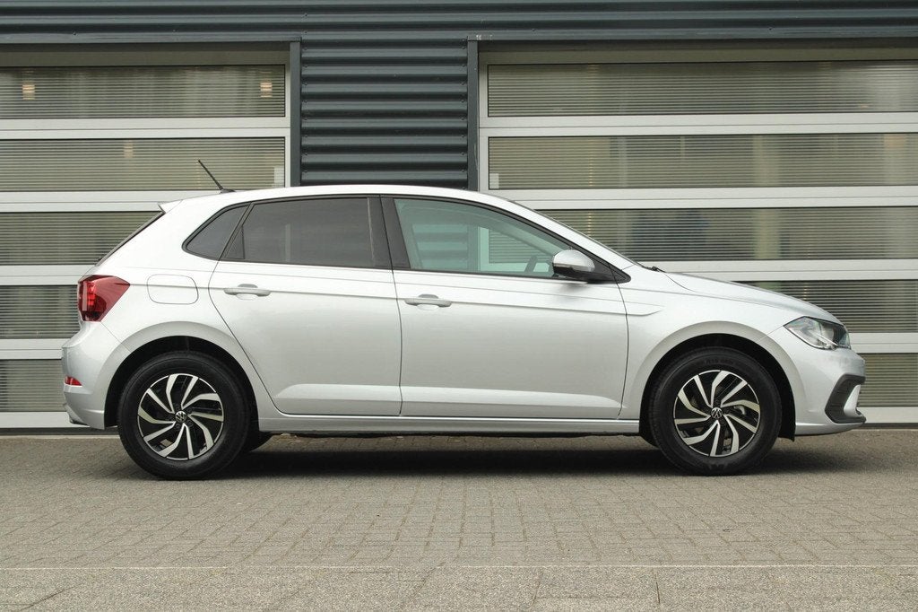 Volkswagen Polo 1.0 TSI 95pk Life Edition | LMV 15'' | Cruis, Auto's, Volkswagen, Voorwielaandrijving, 12 maanden, Stof, 1073 kg