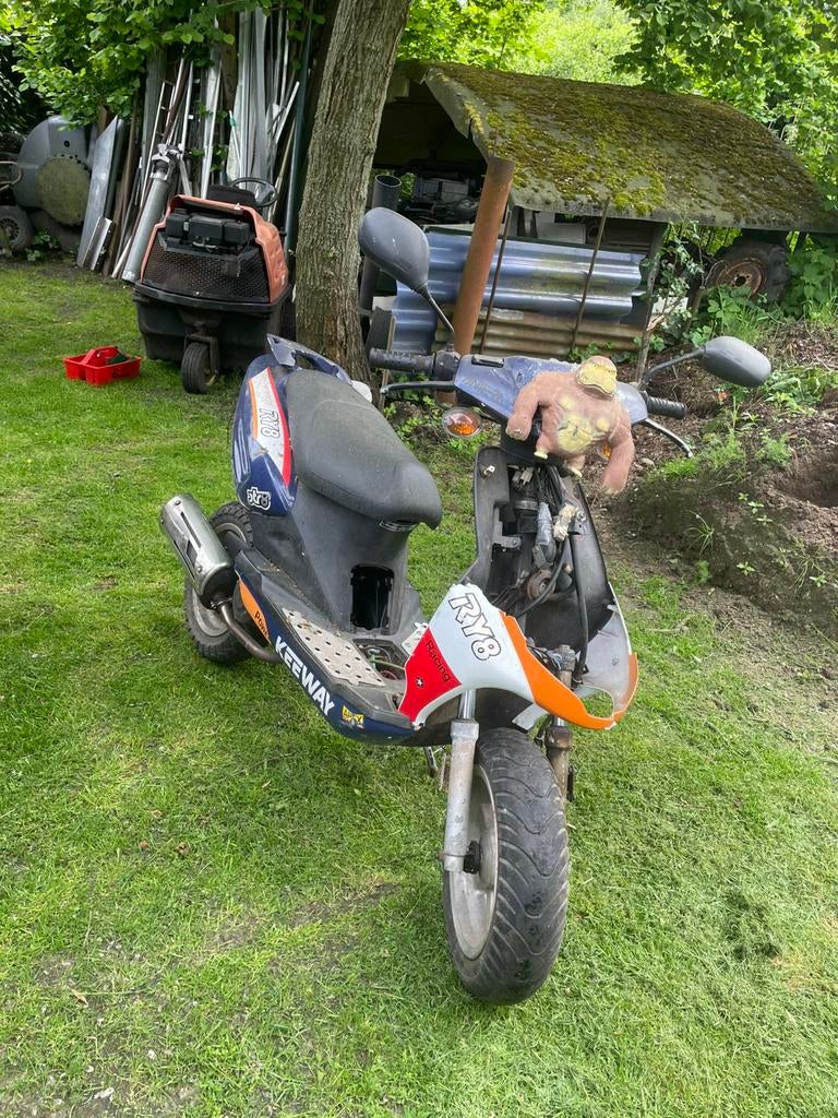 Cross scooter, Ophalen, Zo goed als nieuw, Benzine, Overige merken